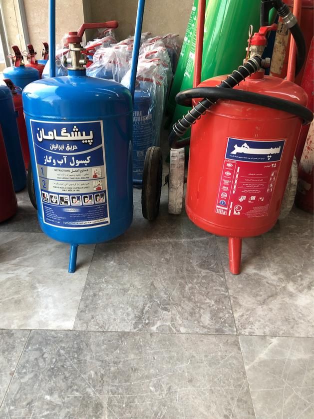کپسول اتش نشانی/کپسول انشنشانی|ابزارآلات|قرچک, |دیوار