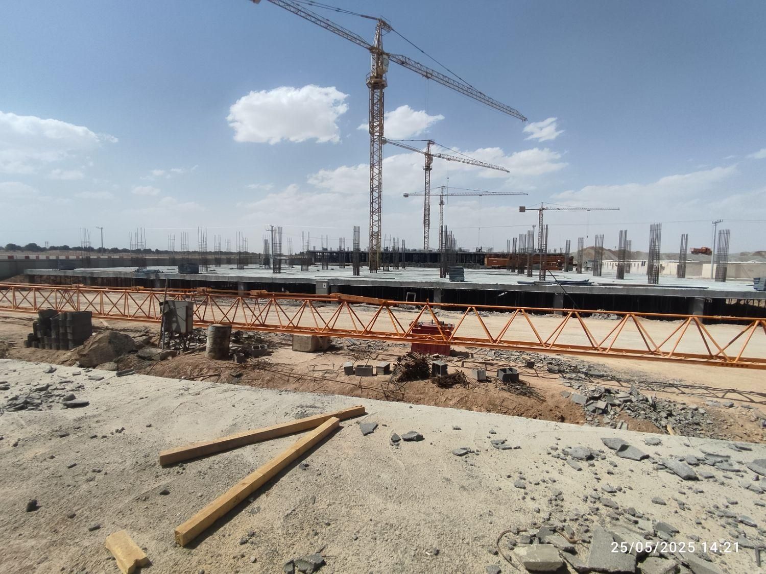 قالب بندی وارماتور بند ساده تیمچه اوستا|استخدام صنعتی، فنی، مهندسی|اصفهان, محمودآباد|دیوار