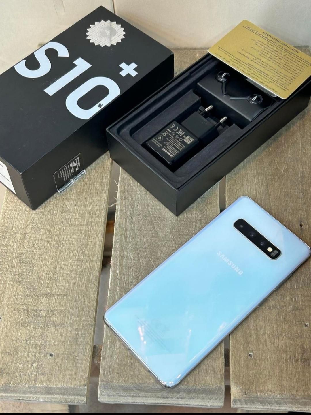 سامسونگ Galaxy S10+ ۱۲۸ گیگابایت|موبایل|تهران, جمهوری|دیوار