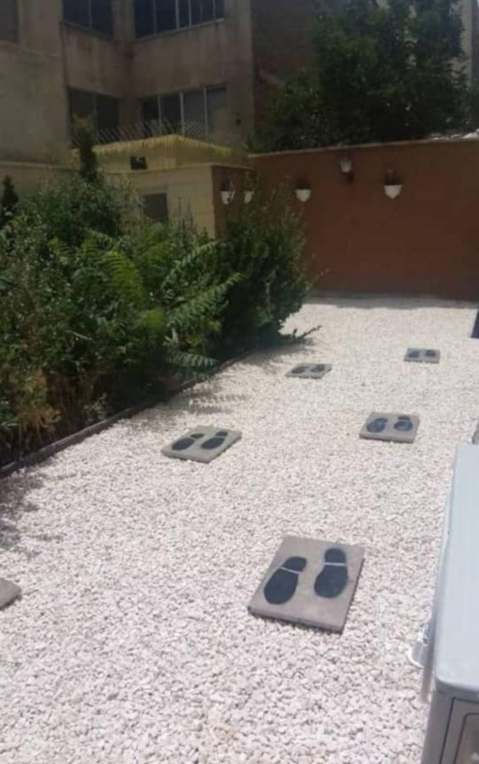 ۷۰ متر بر اصلی ۱۸ متری مطهری ۷۰ متر حیاط مستقل|فروش دفتر کار، اتاق اداری، مطب|تهران, سعادت‌آباد|دیوار