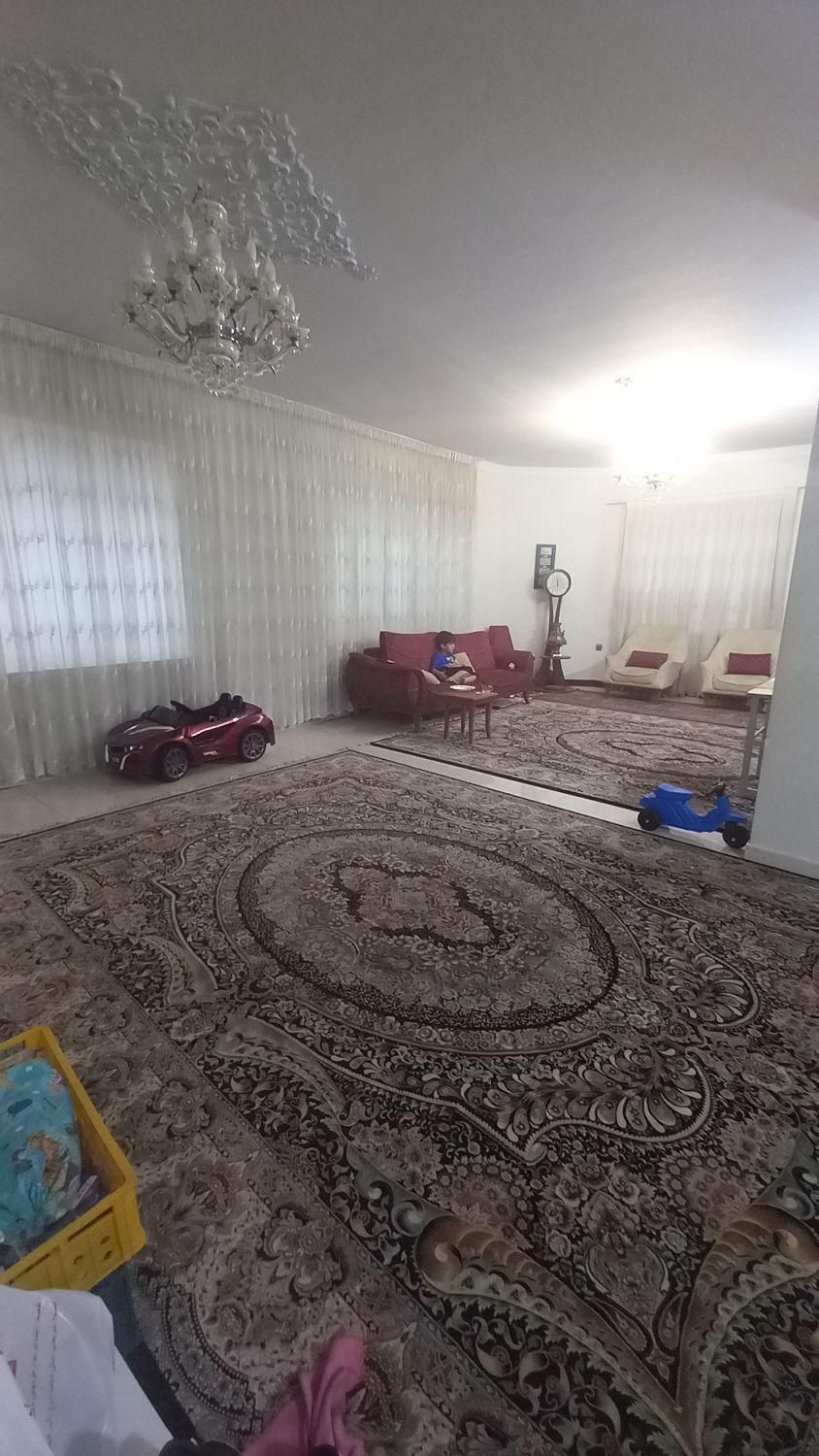 ۲۲۰ متر آپارتمان ط همکف فلسطین لبافی نژاد|اجارهٔ آپارتمان|تهران, میدان انقلاب|دیوار
