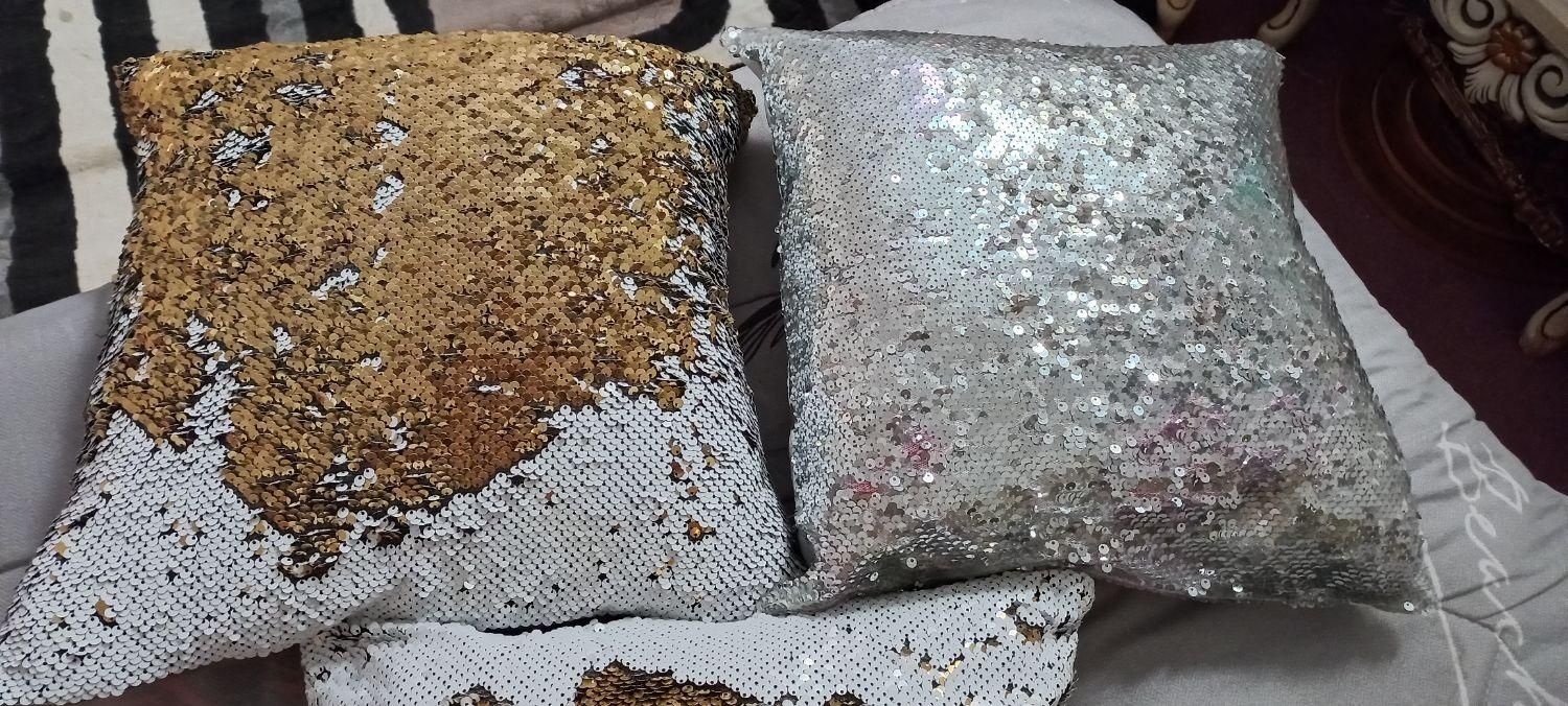 کوسن پولکی و کوسن ساده|رختخواب، بالش، پتو|زاهدان, |دیوار