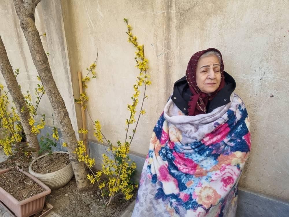 پرستار سالمند خانم|استخدام درمانی، زیبایی، بهداشتی|فردیس, |دیوار