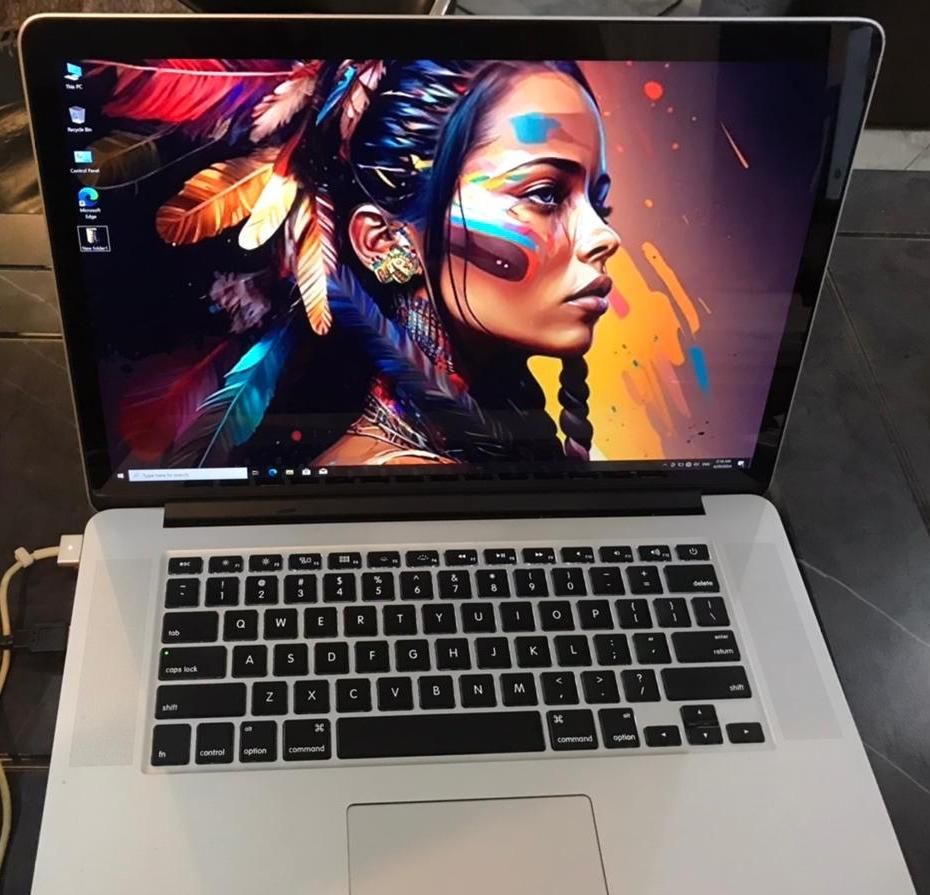 مک بوک پرو ۲۰۱۵قدرتمند i7 کاملا درحد macbook pro|رایانه همراه|تهران, میدان ولیعصر|دیوار