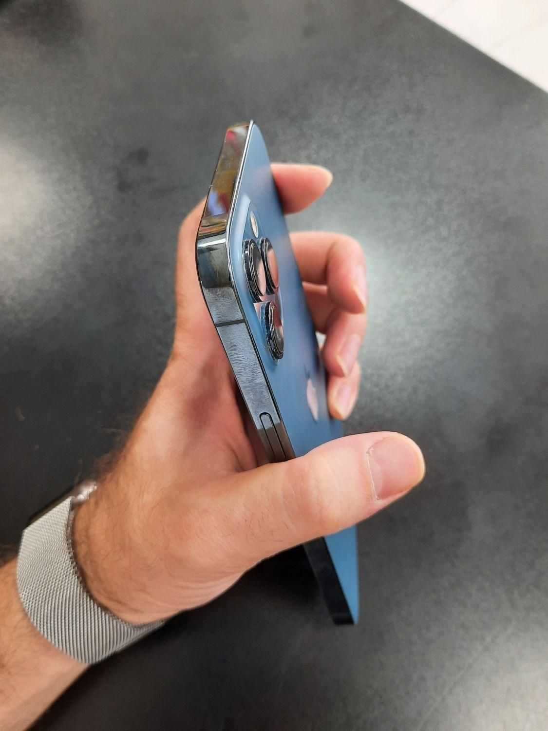 اپل iPhone 12 Pro Max با حافظهٔ ۲۵۶ گیگابایت|موبایل|اصفهان, وحید|دیوار