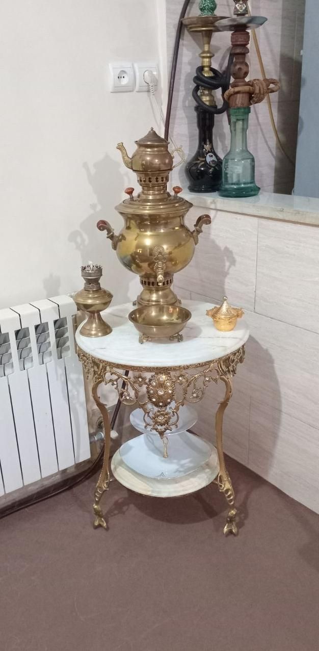 میز برنج ۲ طبقه با سنگ مر مر|مبلمان خانگی و میز عسلی|تهران, شاندیز|دیوار