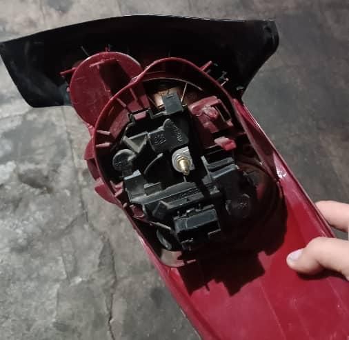 چراغ خطر ۲۰۶|قطعات یدکی و لوازم جانبی|تهران, فدک|دیوار