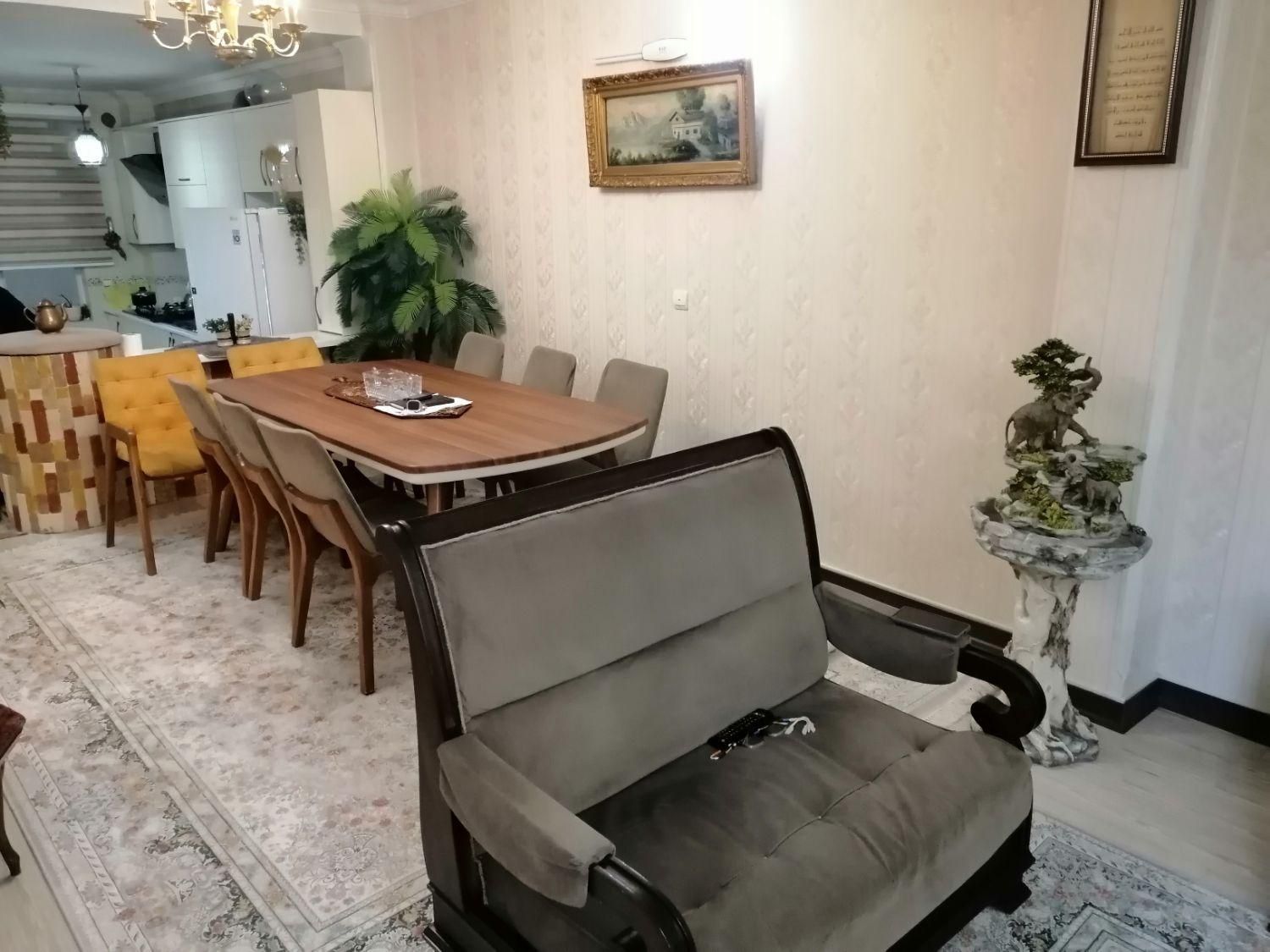 90متر. 2خواب. پارکینگ دار میدان11|فروش آپارتمان|تهران, دردشت|دیوار