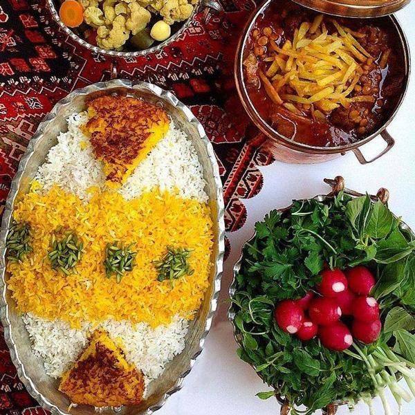 پلوخورشت قیمه و قرمه فقط ۱۲۰۰۰۰|خوردنی و آشامیدنی|ساری, |دیوار