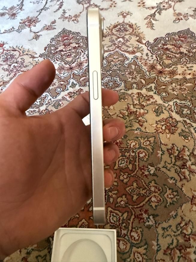 اپل iPhone 13 با حافظهٔ ۱۲۸ گیگابایت|موبایل|اصفهان, جلفا|دیوار
