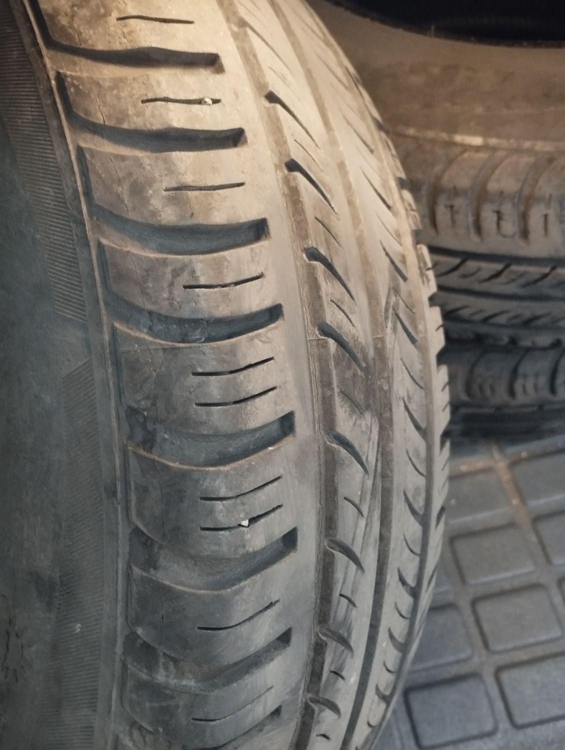 4 حلقه لاستیک کارکرده 185/65/15|قطعات یدکی و لوازم جانبی|تهران, سبلان|دیوار