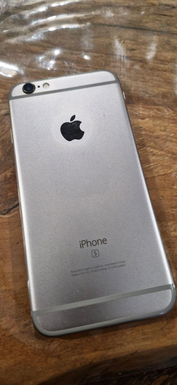 اپل iPhone 6s با حافظهٔ ۳۲ گیگابایت|موبایل|تهران, چیتگر|دیوار