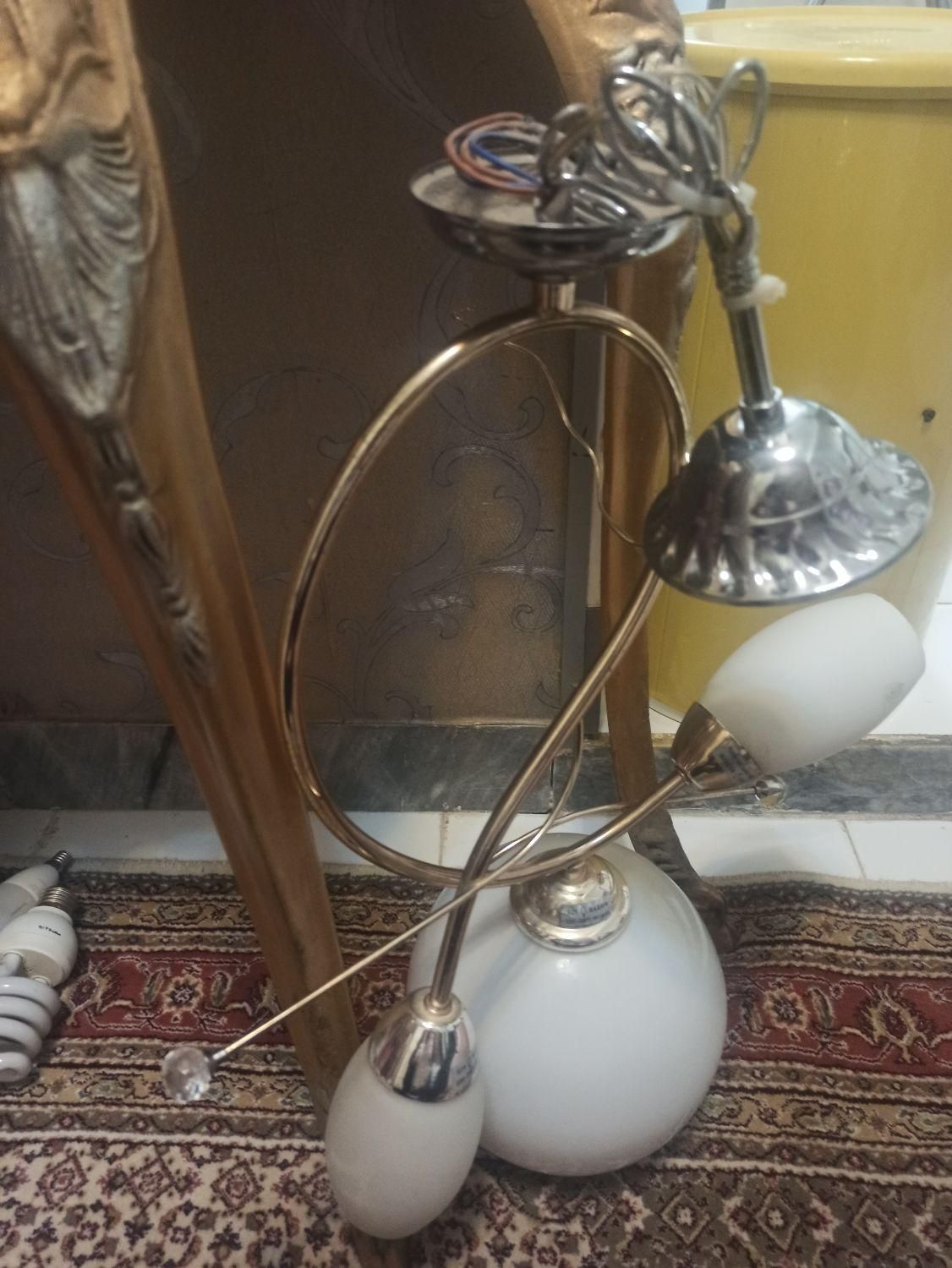 لوستر سه شاخه|لوستر و چراغ آویز|تبریز, |دیوار