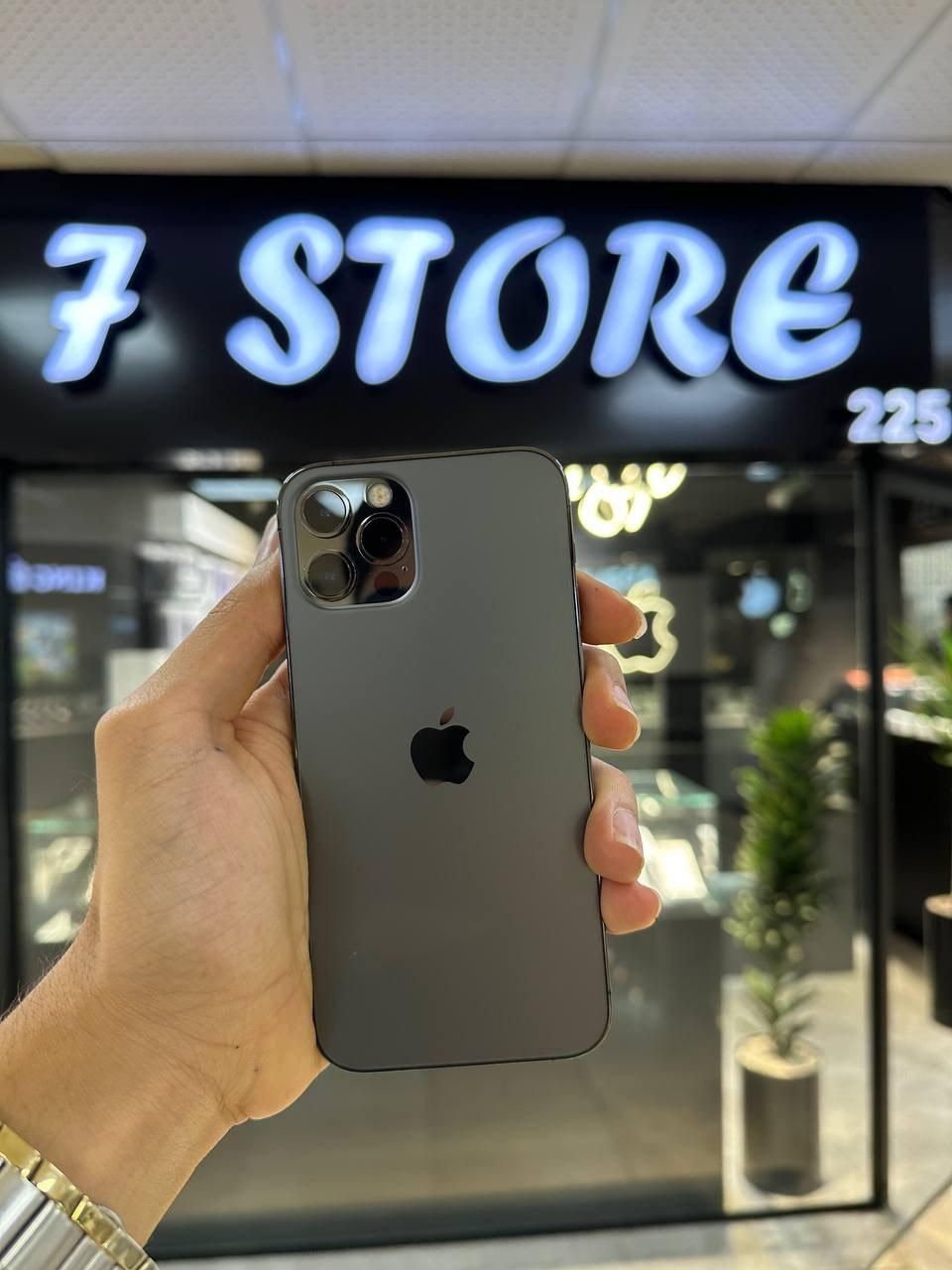 اپل iPhone 12 Pro Max ۲۵۶ گیگابایت|موبایل|تهران, گیشا (کوی نصر)|دیوار