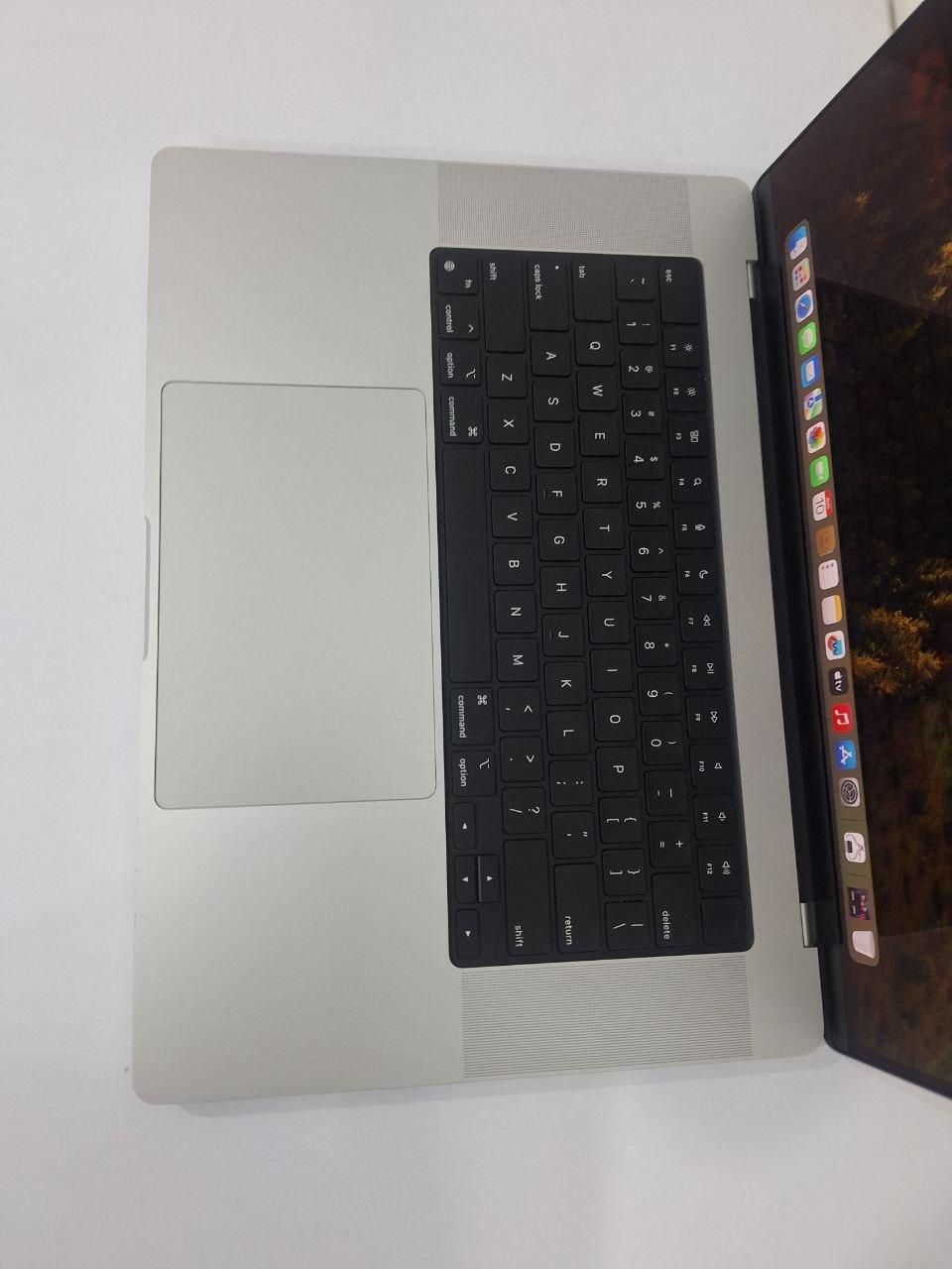 Macbook Pro 16  M1 Pro Ram16 در حد نو|رایانه همراه|تهران, میدان ولیعصر|دیوار