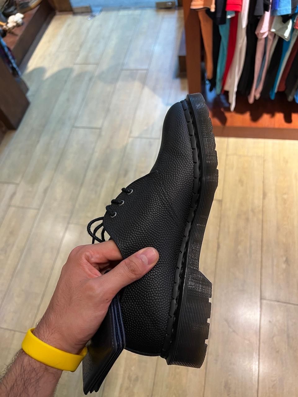 دکتر مارتین dr martens ۱۴۶۱ چرم دون دون|کیف، کفش، کمربند|تهران, ولنجک|دیوار