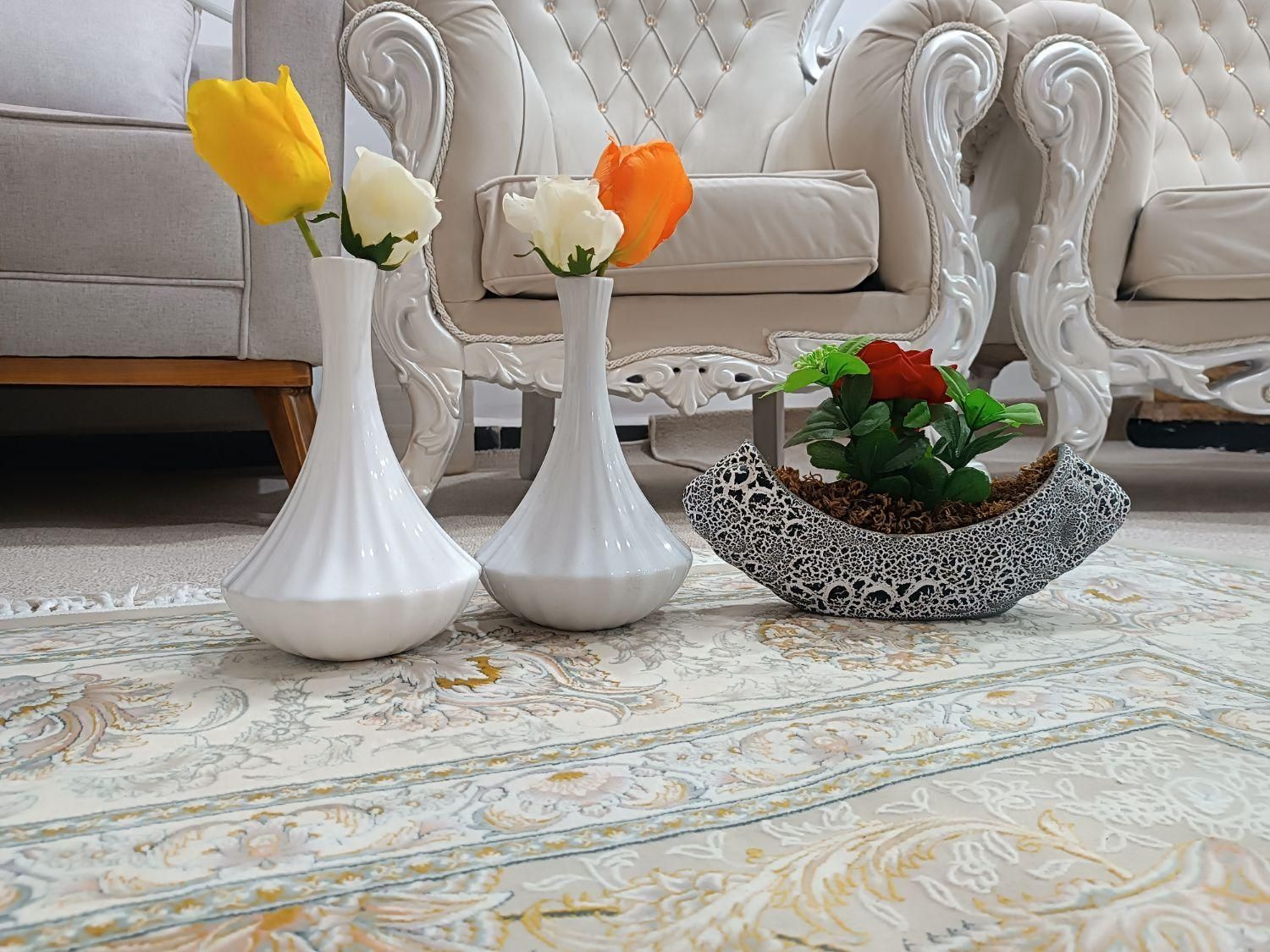 گلو گلدان|گل مصنوعی|دهلران, |دیوار