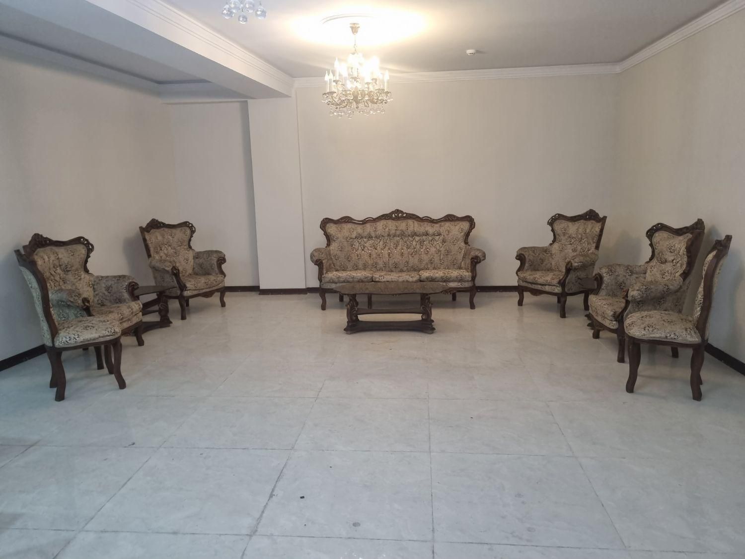 مبلمان کلاسیک و استیل|مبلمان خانگی و میز عسلی|تهران, نازی‌آباد|دیوار