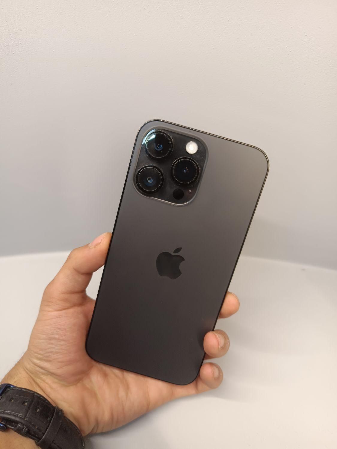 Iphone 14promax ZAA|موبایل|اصفهان, باغ نگاره|دیوار