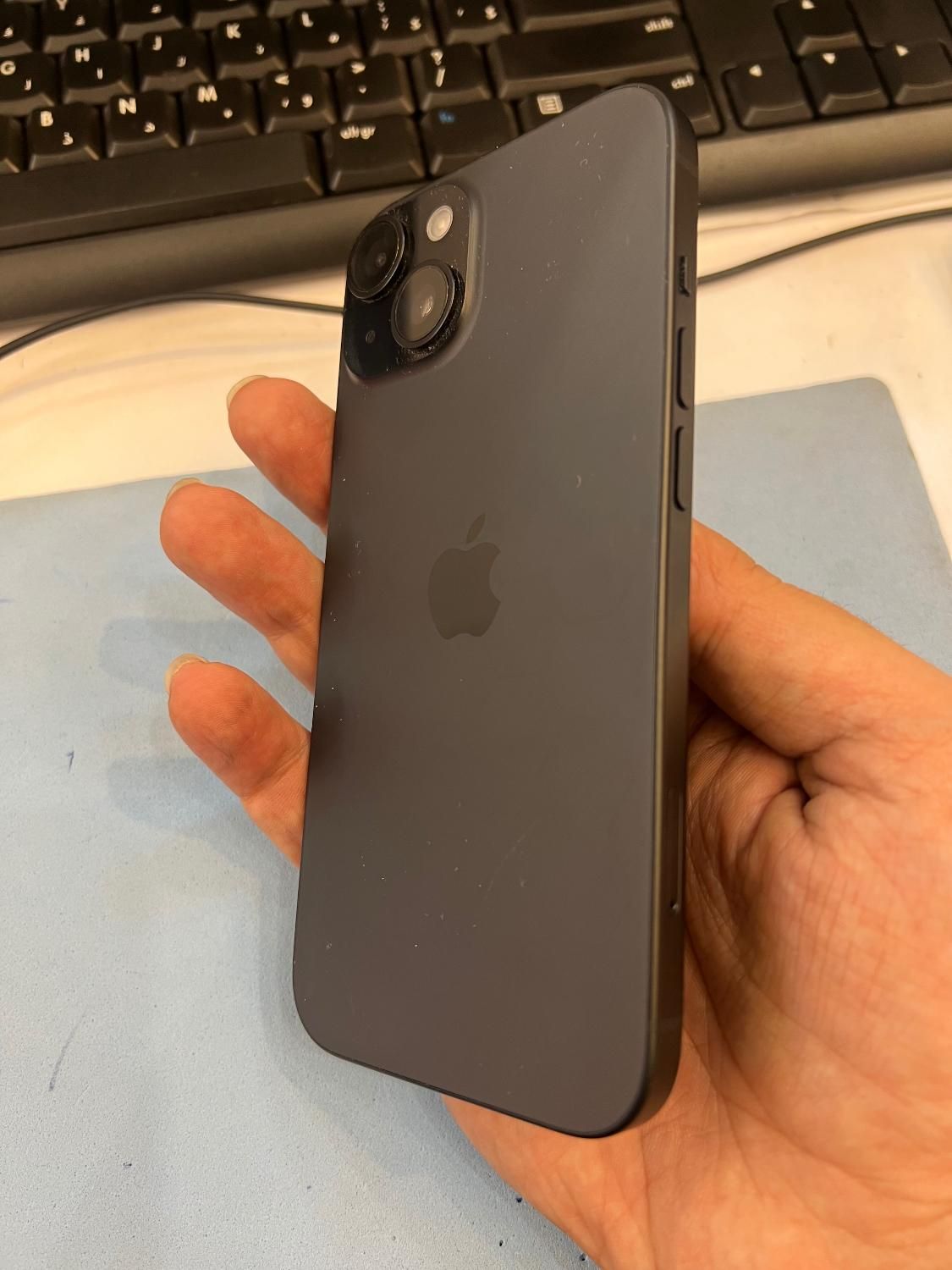iphone 15 normal|موبایل|اصفهان, آبشار|دیوار