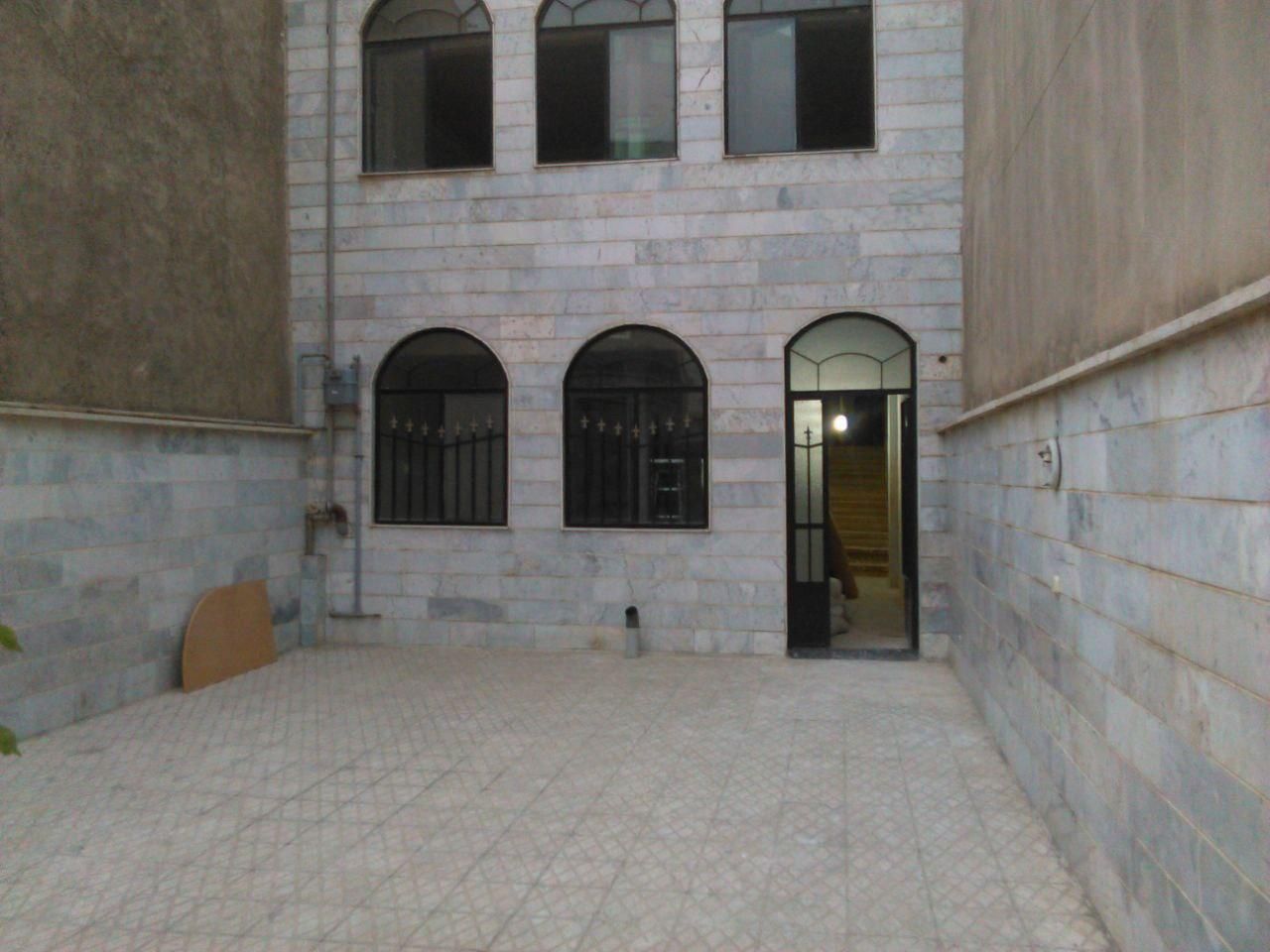 اجاره خانه دربستی مناسب سکونت و انبار|اجارهٔ خانه و ویلا|تهران, امامزاده حسن(ع)|دیوار
