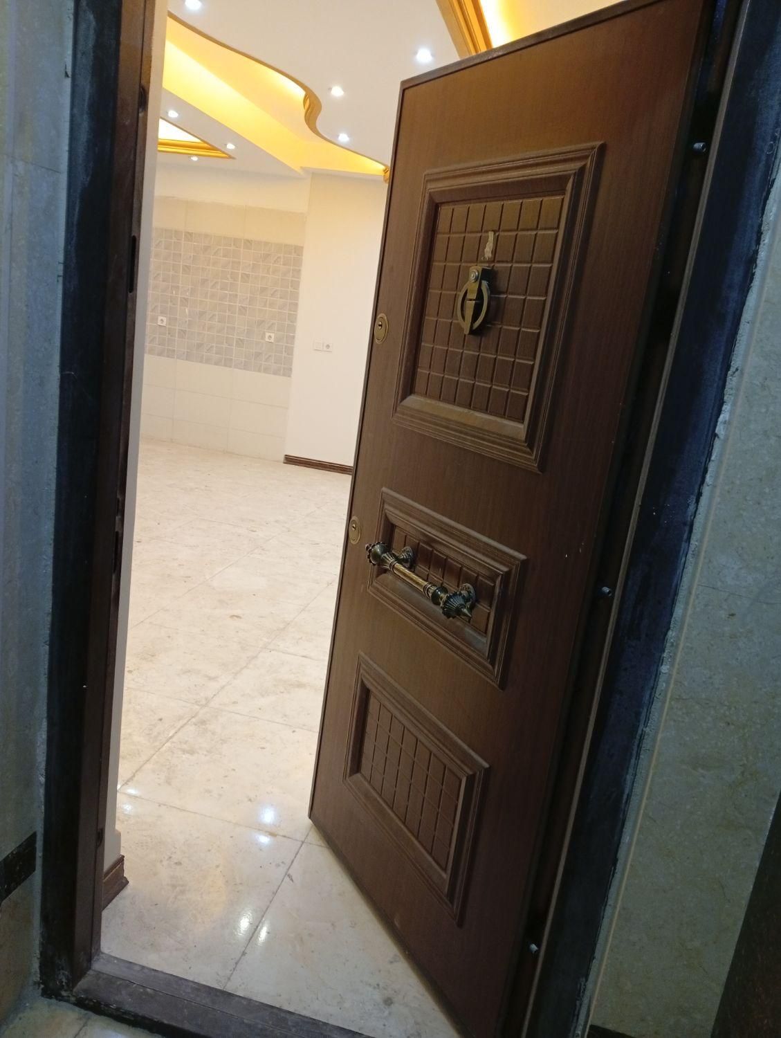 فروش آپارتمان ۹۵ متری ۲ خواب خیابان غیوری شمالی|فروش آپارتمان|تهران, صفائیه (چشمه علی)|دیوار