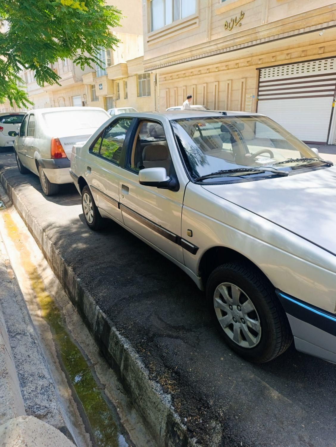 405 SLX موتور 1800، مدل ۱۳۸۹|خودرو سواری و وانت|شیراز, خلدبرین|دیوار
