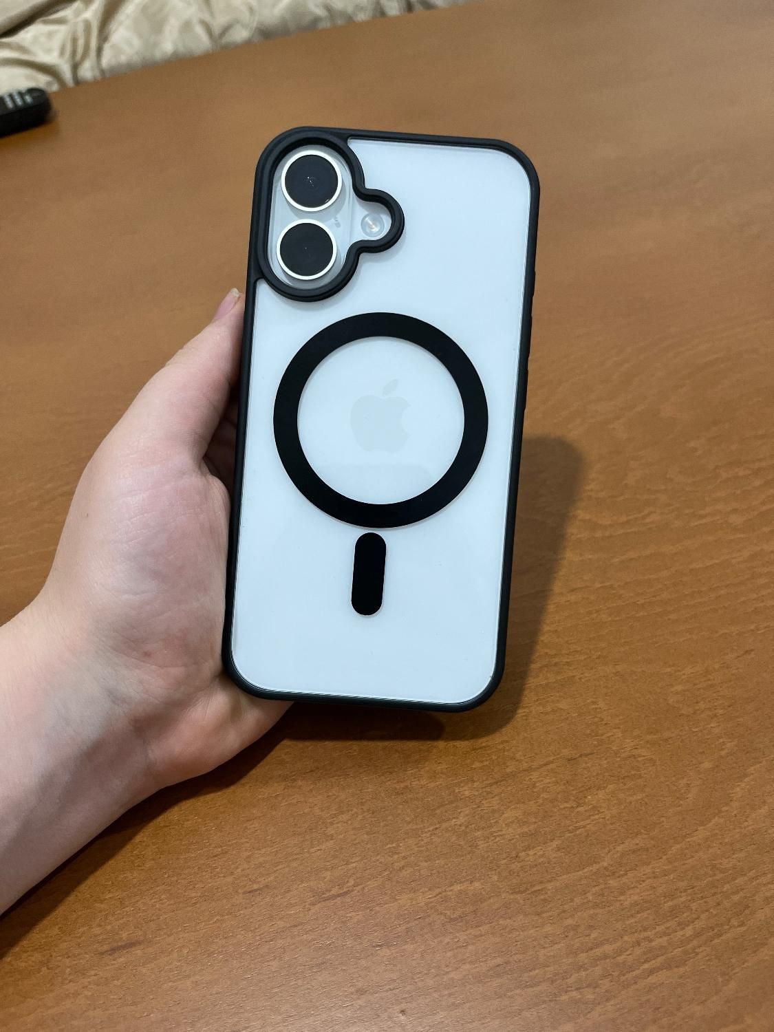 اپل iPhone 16 با حافظهٔ ۱۲۸ گیگابایت|موبایل|هشتگرد, |دیوار