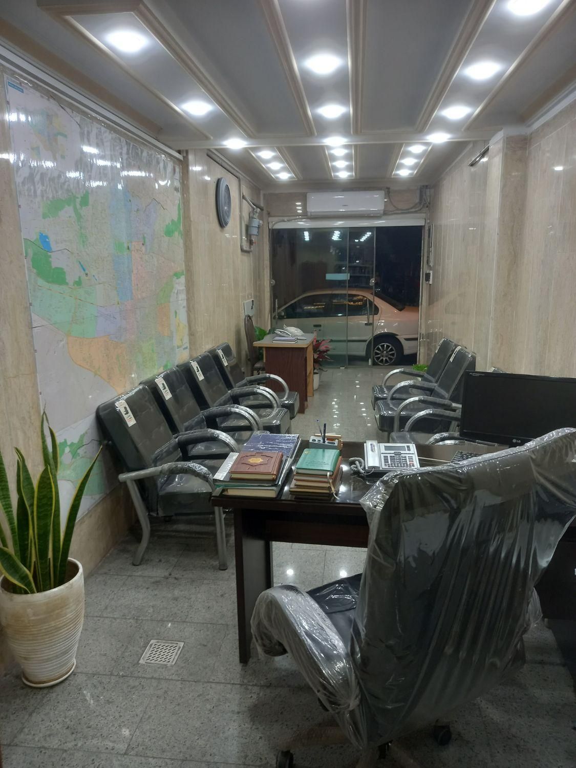 اجاره مغازه ۲۵ متری در ‌دهم‌فروردین|اجارهٔ مغازه و غرفه|تهران, نبی اکرم(ص)|دیوار