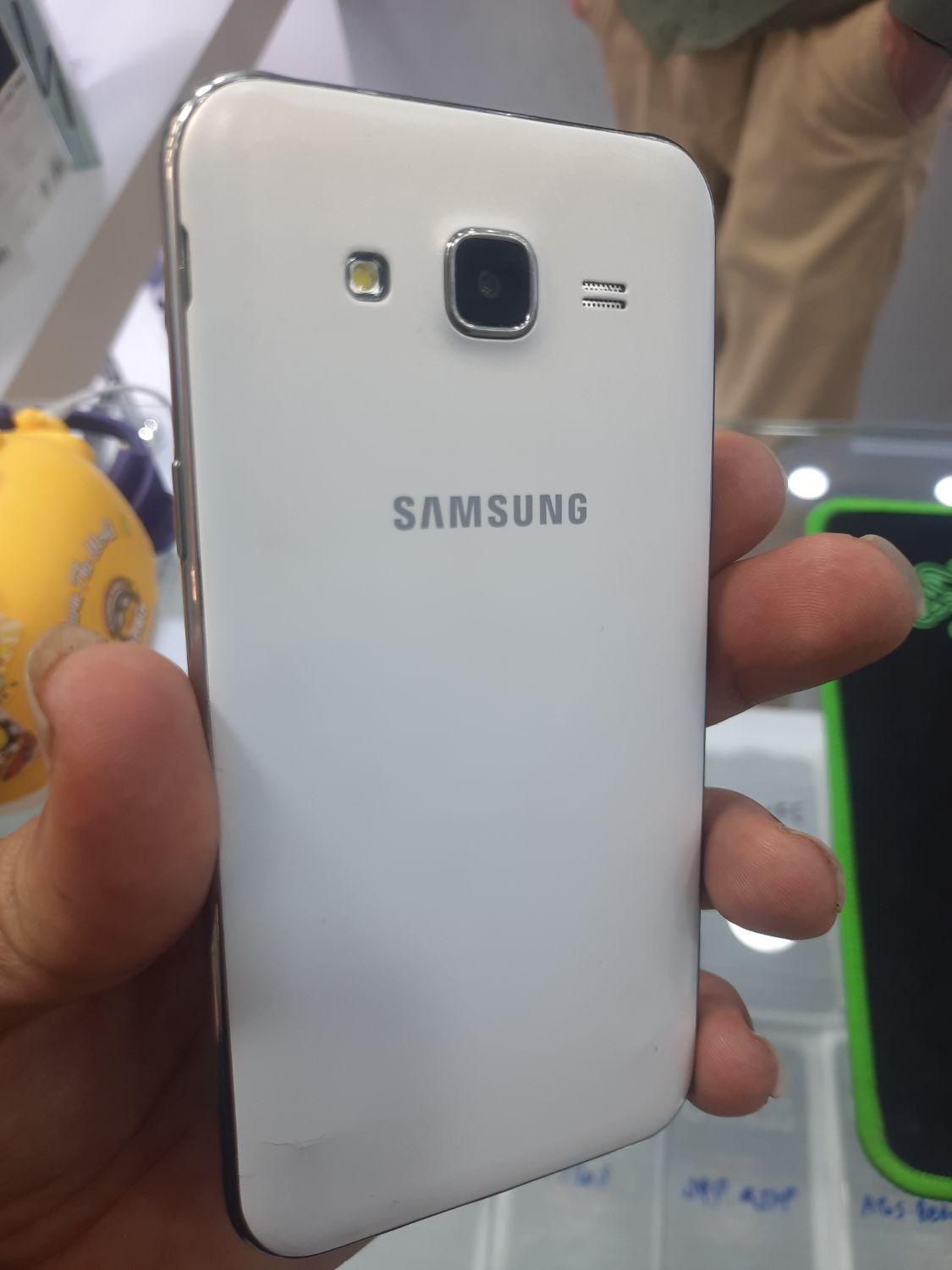 سامسونگ Galaxy J5 ۸ گیگابایت|موبایل|تهران, تهران‌سر|دیوار