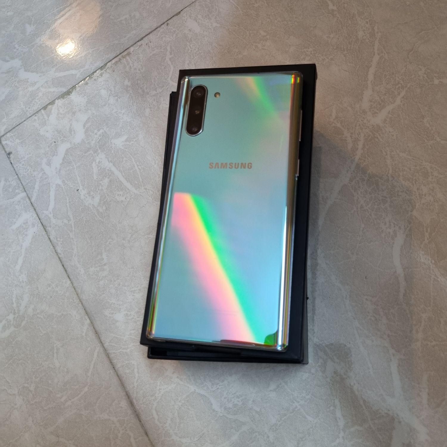 سامسونگ Galaxy Note10 با حافظهٔ ۲۵۶ گیگابایت|موبایل|تهران, فردوسی|دیوار