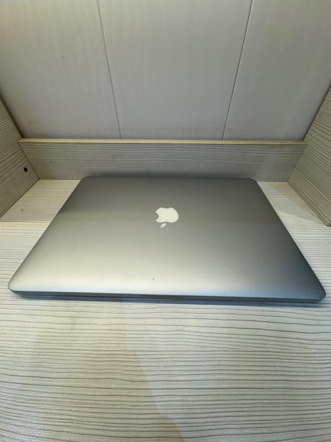 اپل مک بوک پرو ۲۰۱۵ apple macbook pro 2015 i7 1tb|رایانه همراه|تهران, صادقیه|دیوار