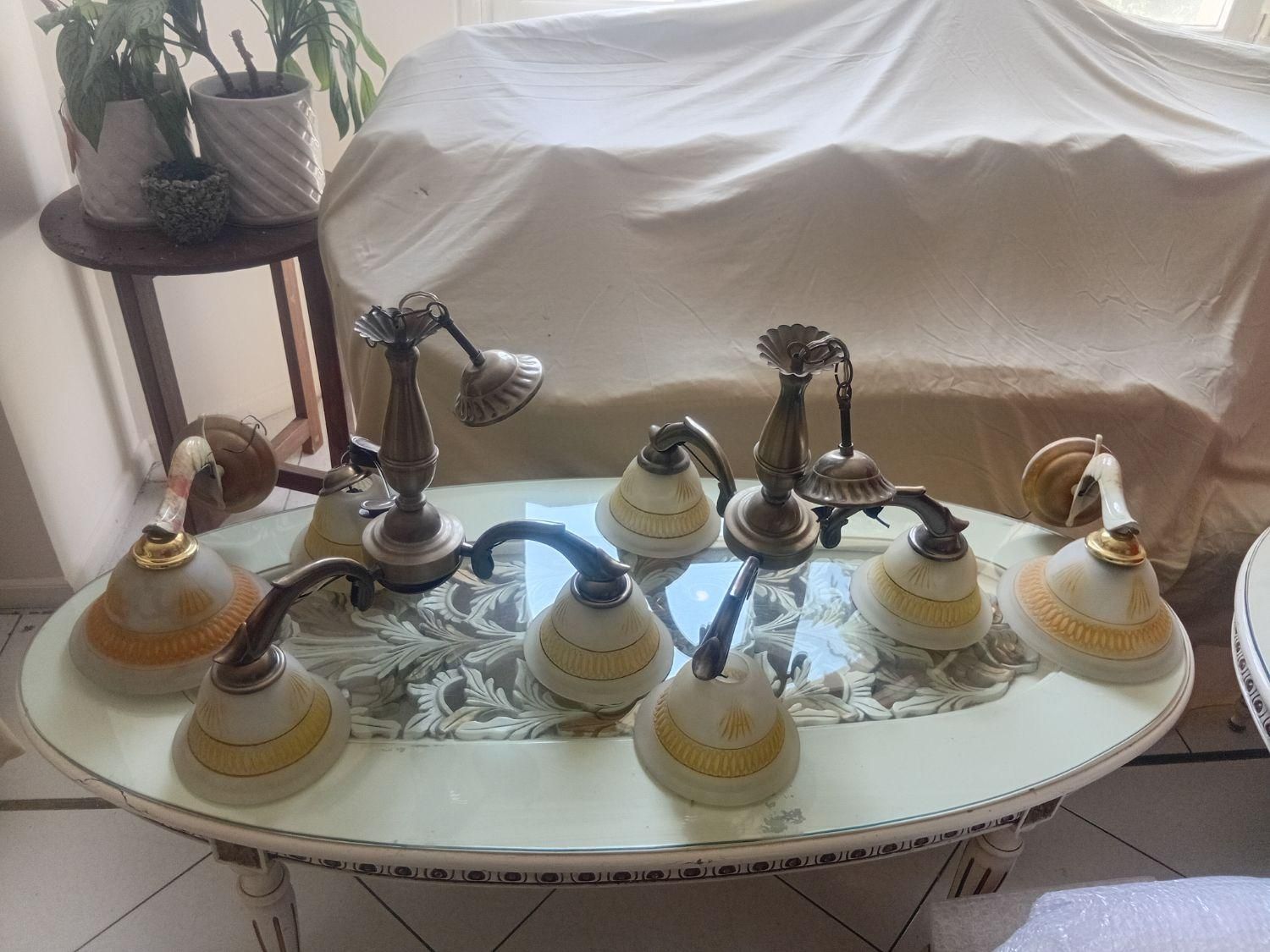 دوعددلوستر سه شاخه بدنه برنجی|لوستر و چراغ آویز|تهران, فرمانیه|دیوار
