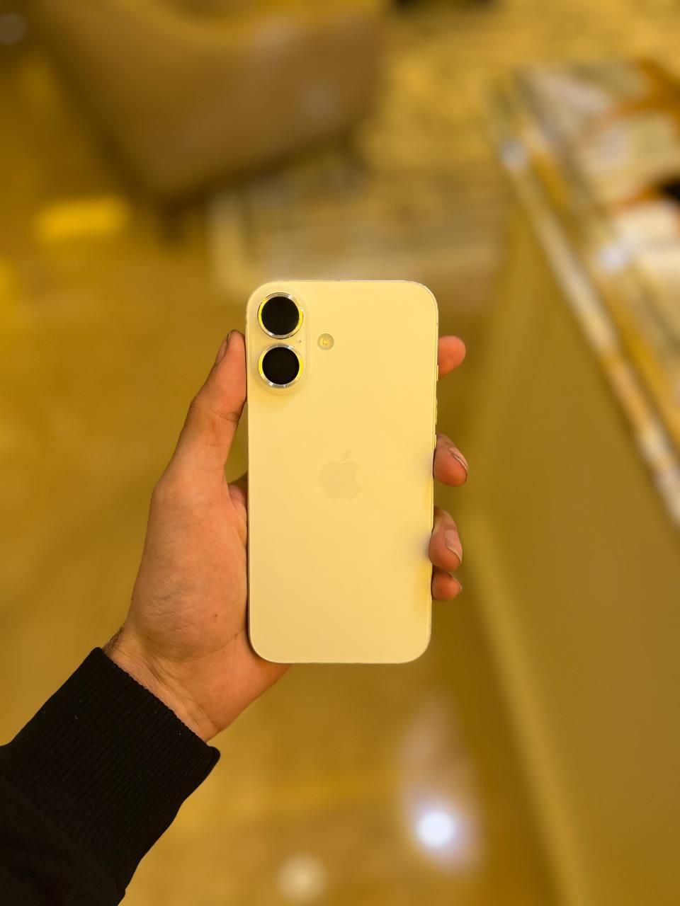 iphone 16 normal|موبایل|تهران, آجودانیه|دیوار