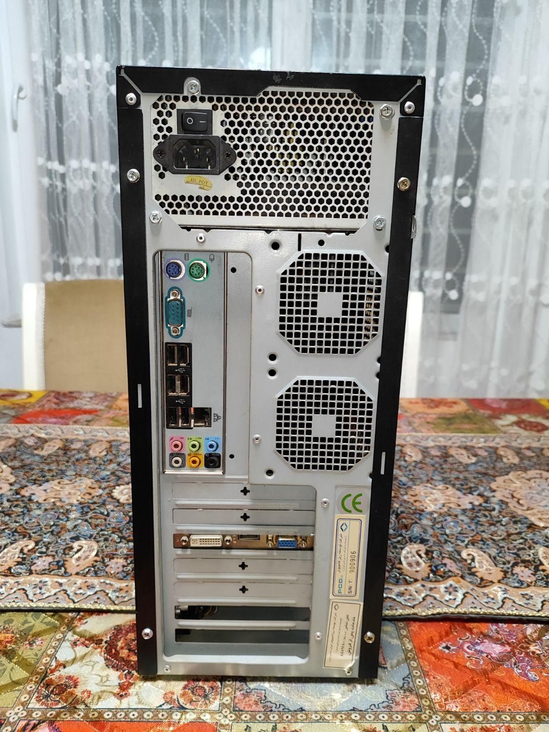 کامپیوتر ۴هسته با رم ۸ ddr3 هارد ۵۰۰ و گرافیک ۱|رایانه رومیزی|چالوس, |دیوار
