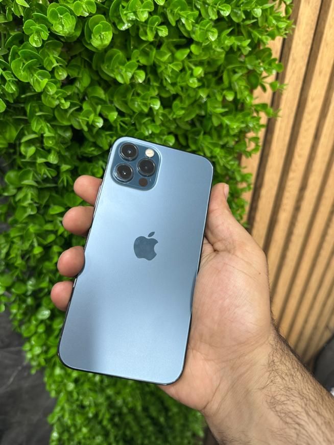اپل iPhone 12 Pro با حافظهٔ ۲۵۶ گیگابایت|موبایل|رشت, استادسرا|دیوار