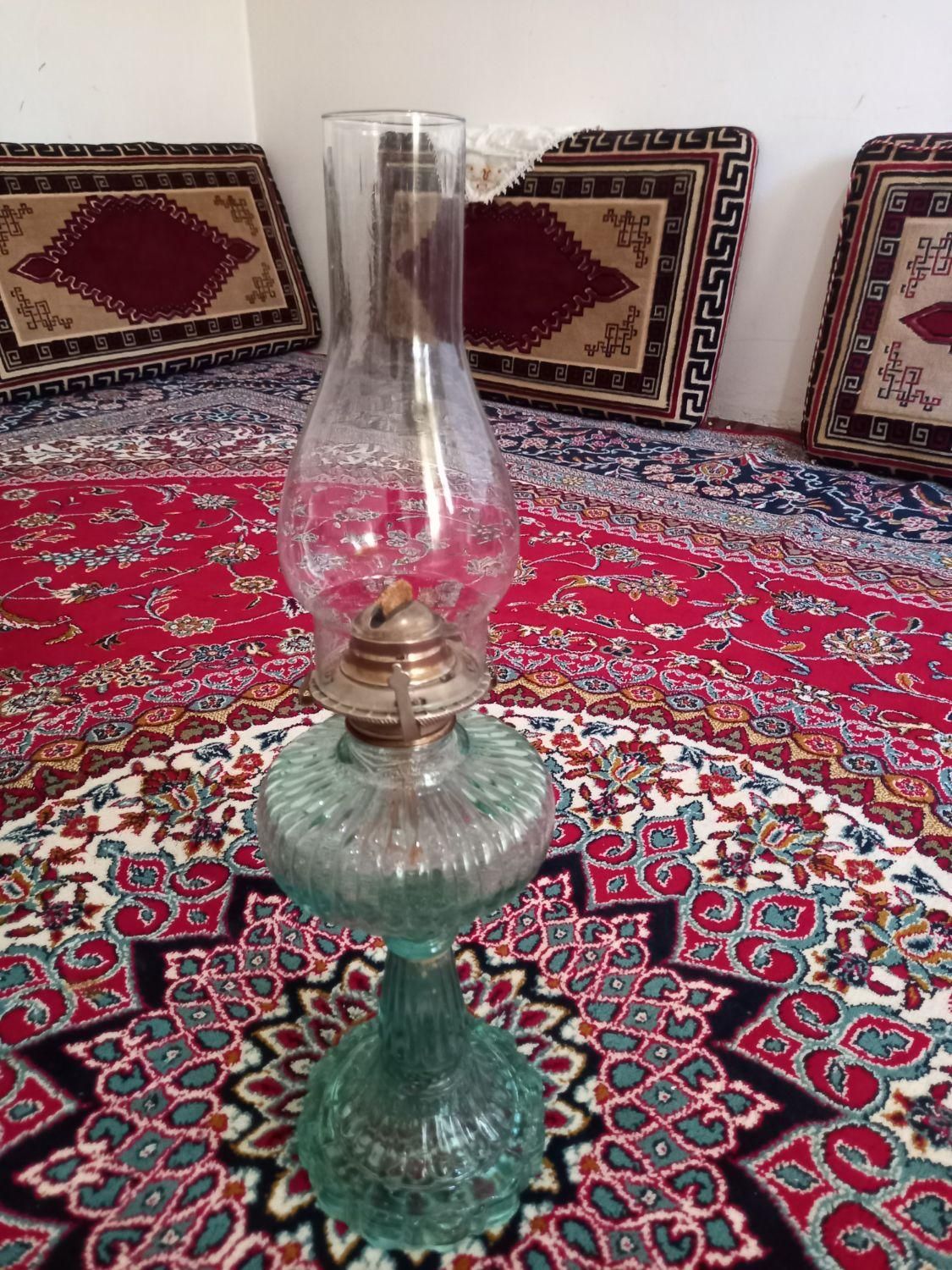 چراغ گردسوز قدیمی|کلکسیون اشیاء عتیقه|قروه, |دیوار