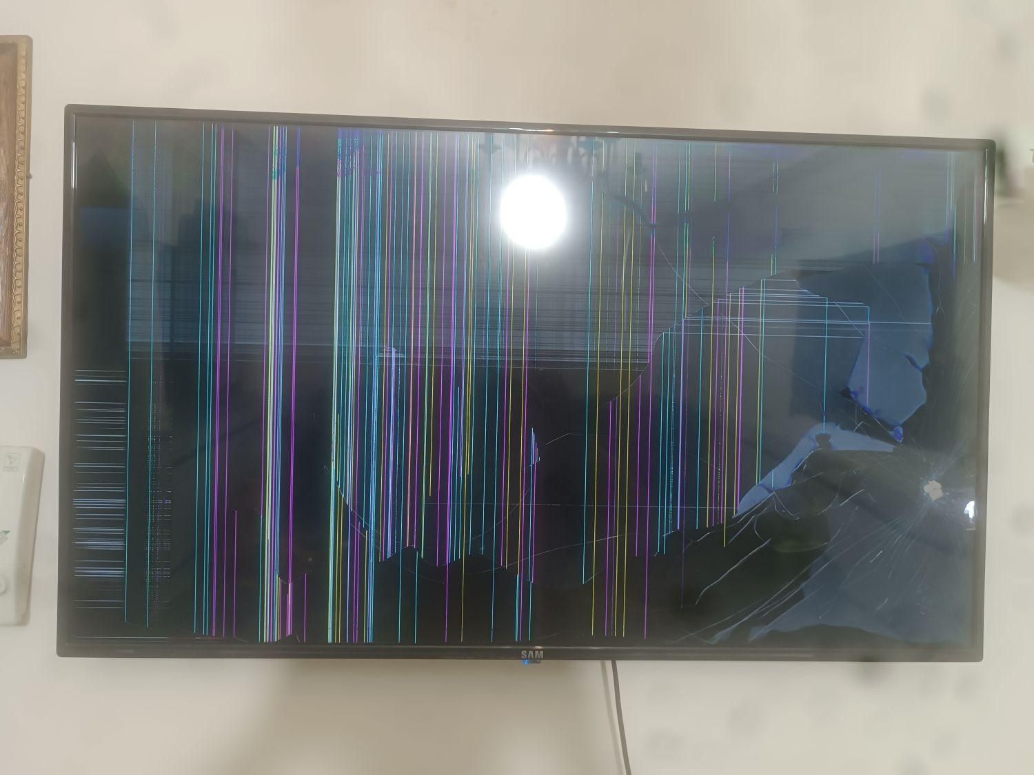 LCD SAM|تلویزیون و پروژکتور|زاهدان, |دیوار