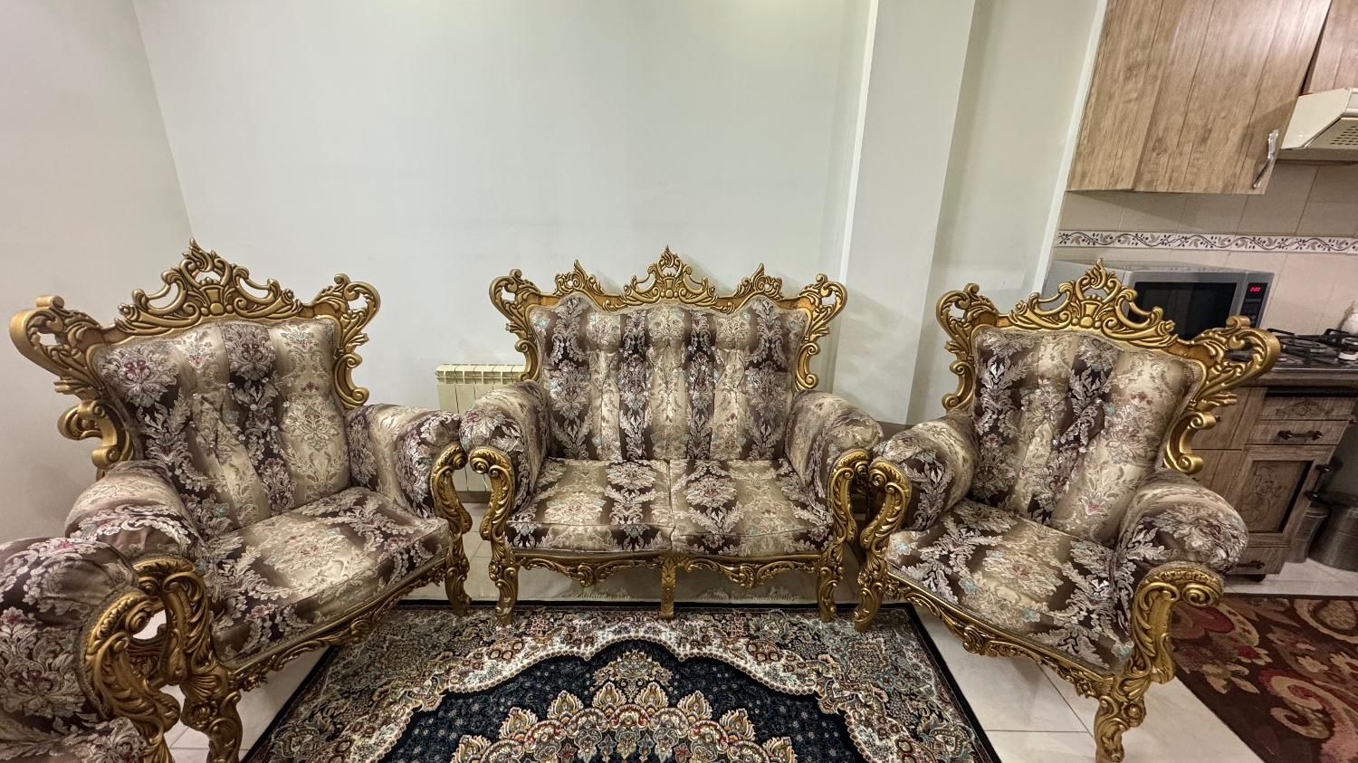 فروش مبلمان سلطنتی کارکرده + ناهارخوری ۴ نفر|مبلمان خانگی و میز عسلی|تهران, صاحب الزمان|دیوار