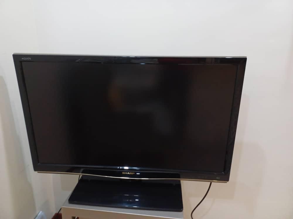 lcd42 اینچ شارپ|تلویزیون و پروژکتور|تهران, مرزداران|دیوار