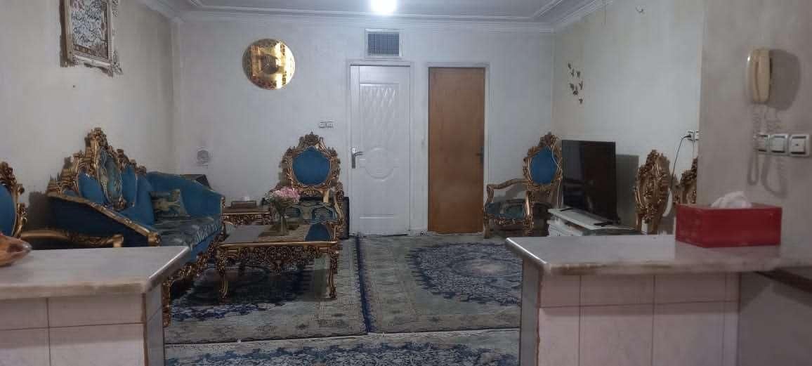 اجاره اپارتمان ۷۰ متری دو خوابه با پارکینگ سندی|اجارهٔ آپارتمان|تهران, شهادت|دیوار