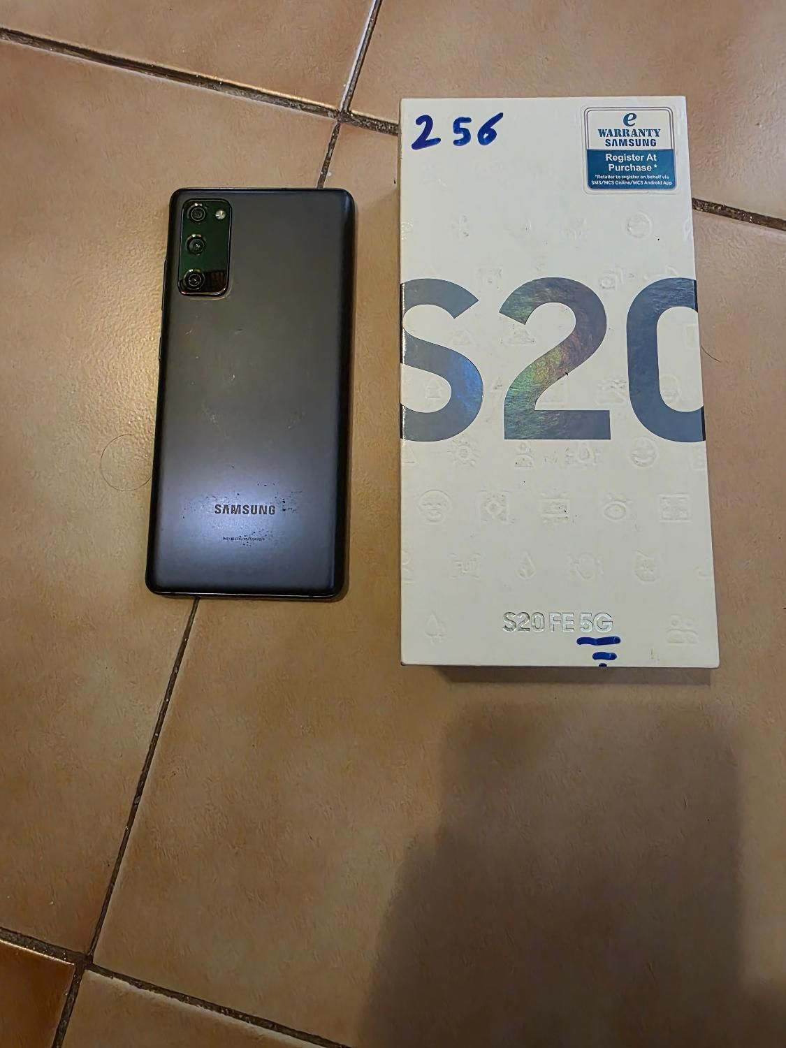 Samsung Galaxy S20 FE|موبایل|تهران, بهار|دیوار