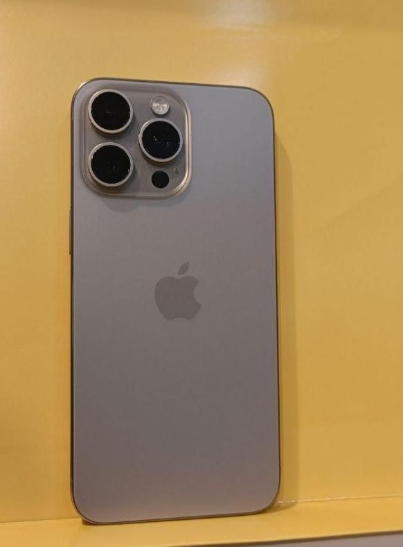 اپل iPhone 15 Pro Max با حافظهٔ ۲۵۶ گیگابایت|موبایل|کرمانشاه, |دیوار