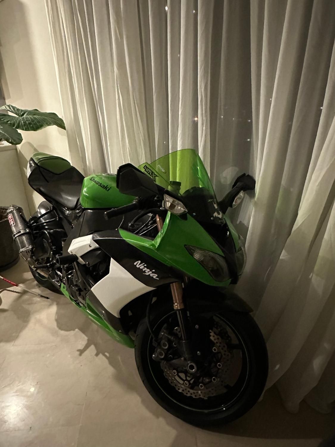 Kawasaki zx 10 R|موتورسیکلت|تهران, الهیه|دیوار