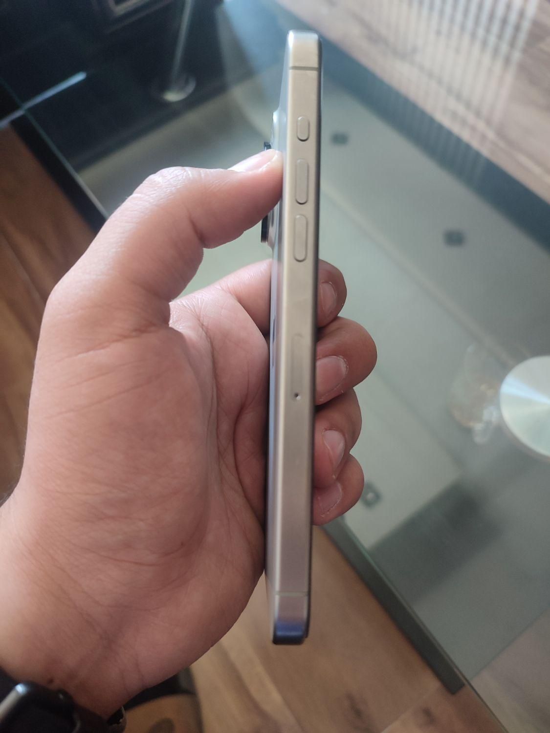 اپل iPhone 15 Pro Max با حافظهٔ ۲۵۶ گیگابایت|موبایل|تهران, دروازه شمیران|دیوار