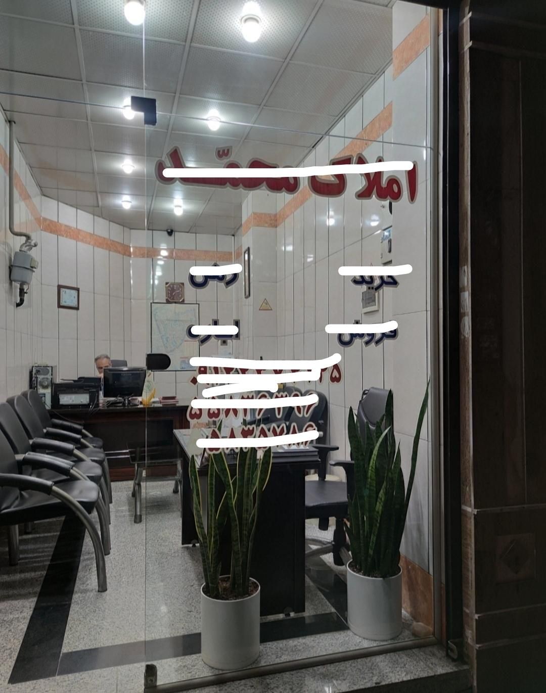 مغازه ۱۶ متری|اجارهٔ مغازه و غرفه|تهران, زهتابی|دیوار