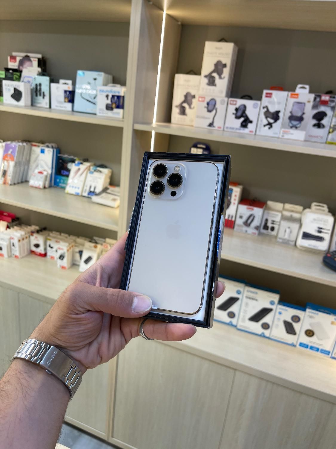 آیفون ۱۳ پرو دوسیم کارت iPhone 13 Pro 256 gig zaa|موبایل|تهران, گیشا (کوی نصر)|دیوار