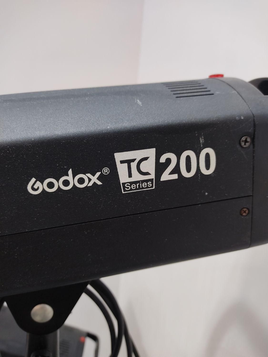 ست فلاش استودیویی Godox مدل Tc200|دوربین عکاسی و فیلم‌برداری|رشت, جماران|دیوار