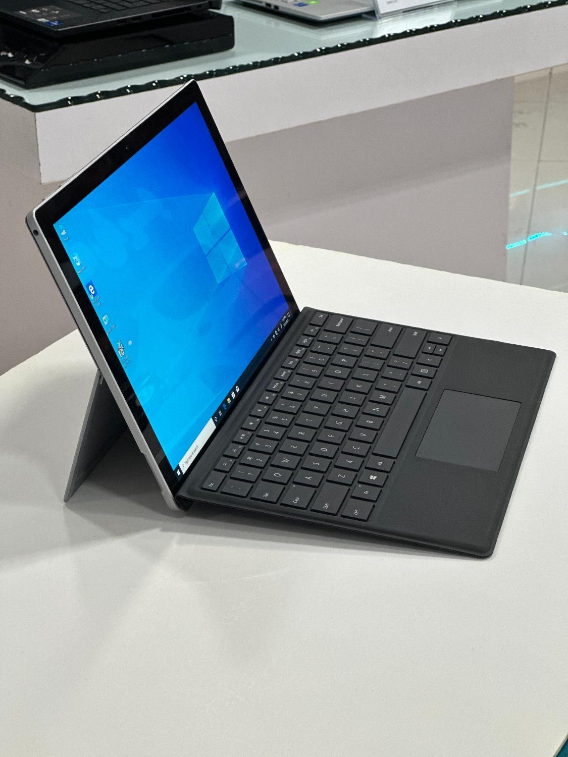 تبلت لپ تاپ Surface Pro 5 /سریع/سبک/حرفه ای|رایانه همراه|بیرجند, |دیوار
