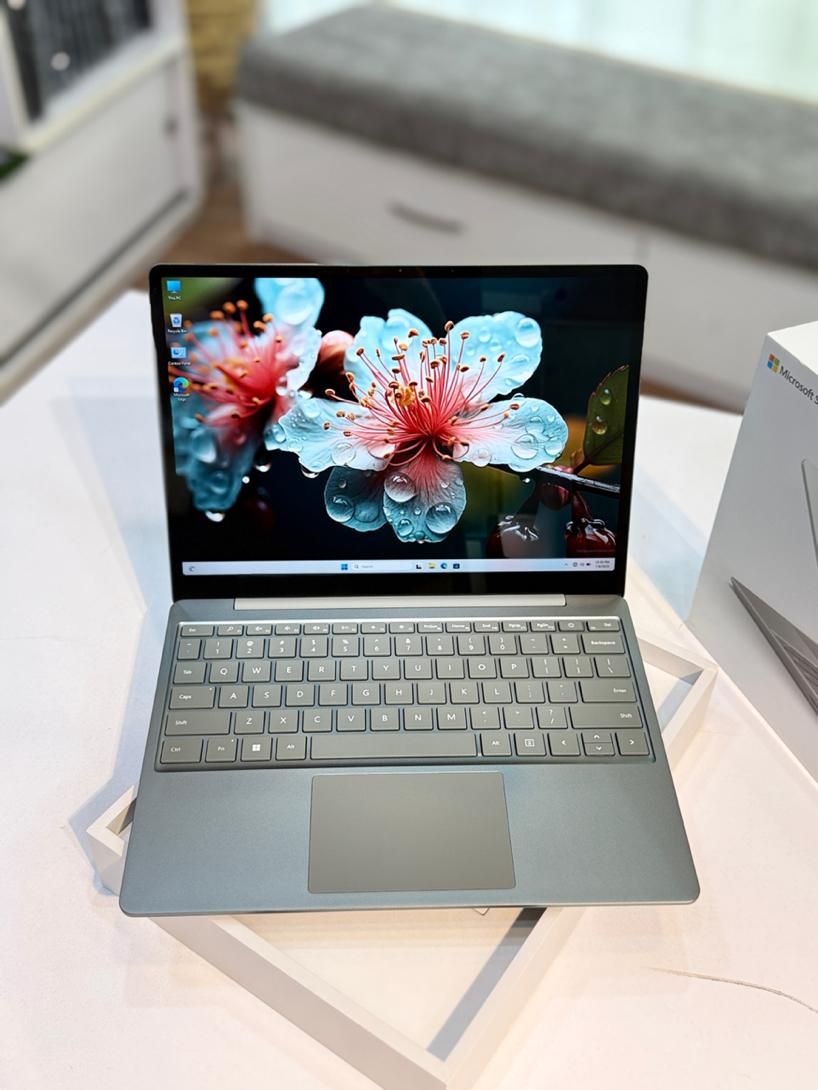 Surface laptop go2|رایانه همراه|شیراز, ملاصدرا|دیوار